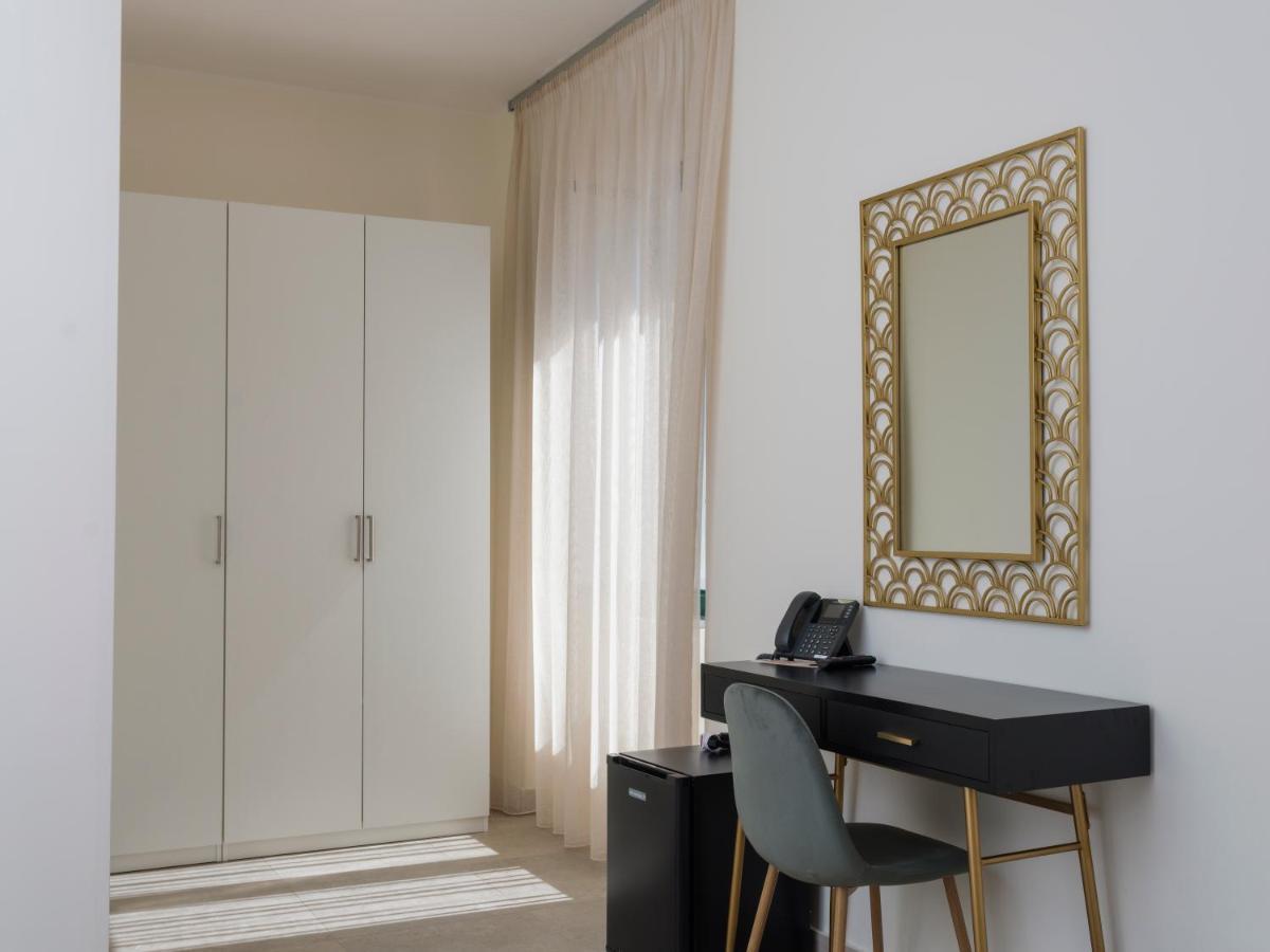 Bed and Breakfast Residenza d’epoca Chiostro San Francesco Napoli Esterno foto