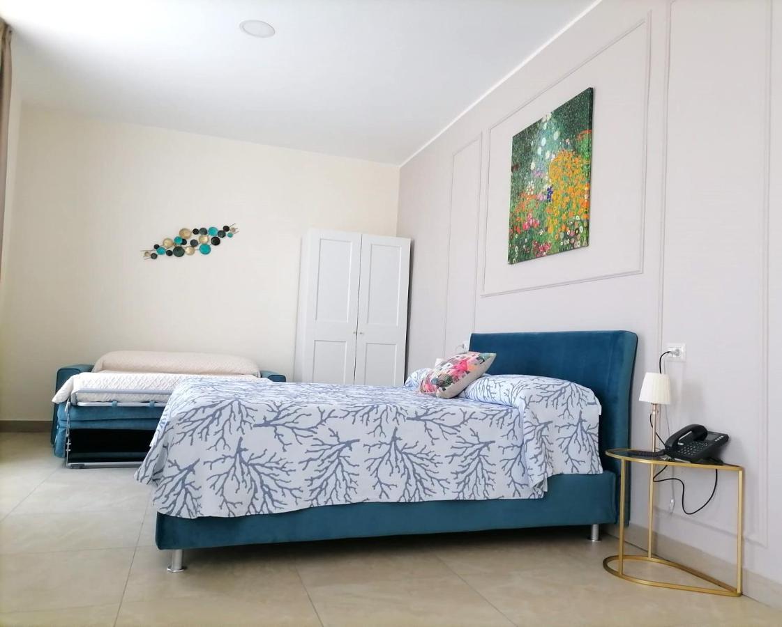Bed and Breakfast Residenza d’epoca Chiostro San Francesco Napoli Esterno foto