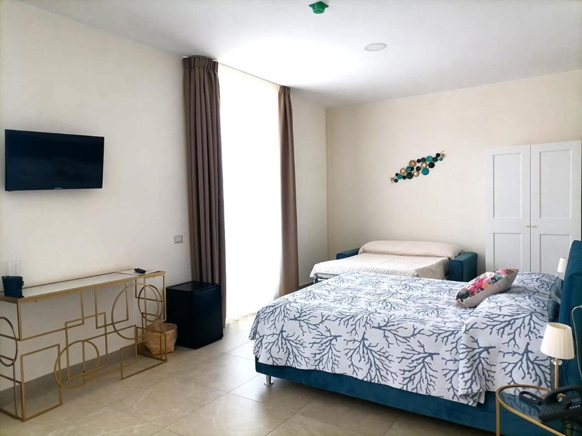 Bed and Breakfast Residenza d’epoca Chiostro San Francesco Napoli Esterno foto