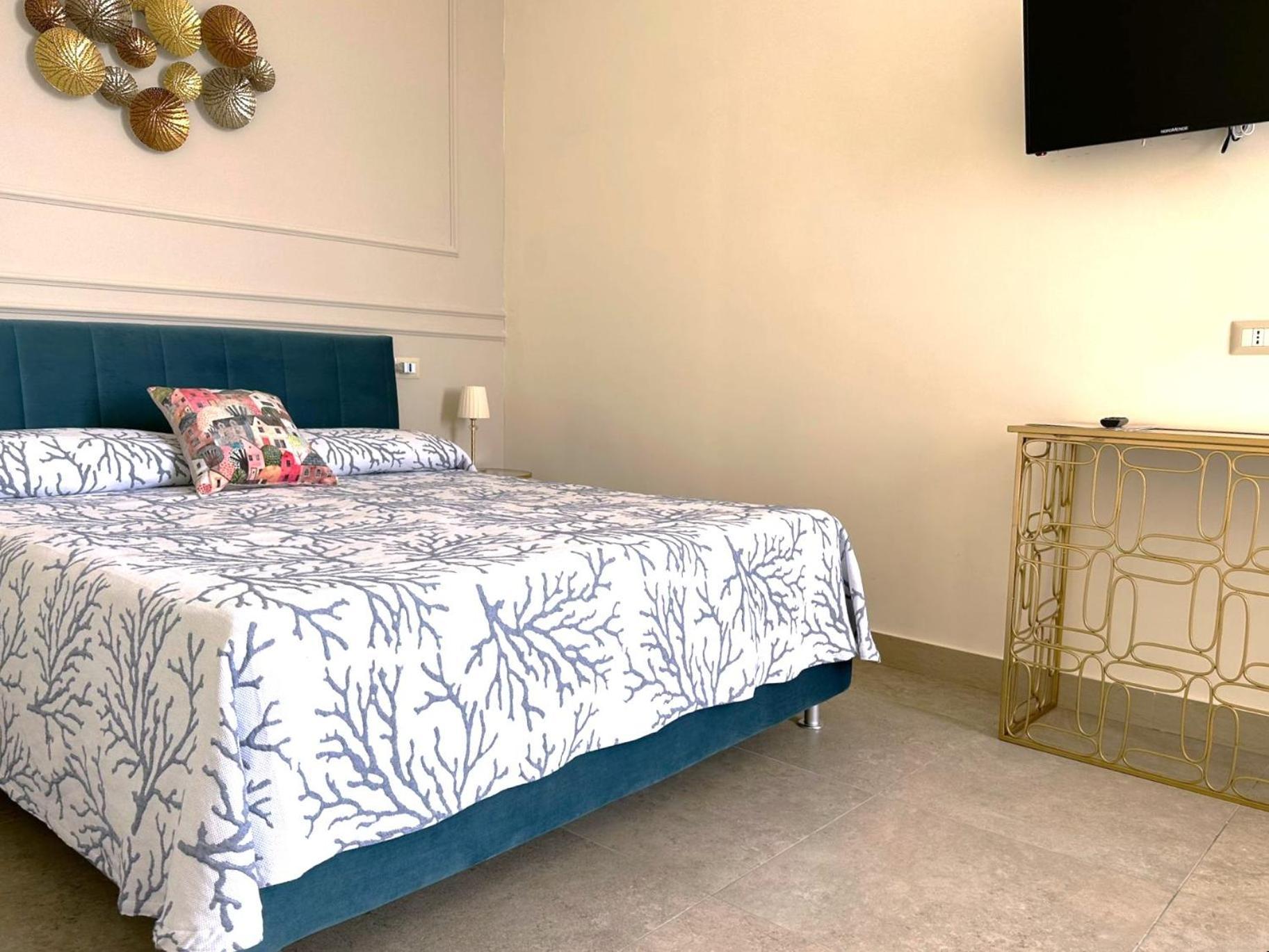 Bed and Breakfast Residenza d’epoca Chiostro San Francesco Napoli Esterno foto