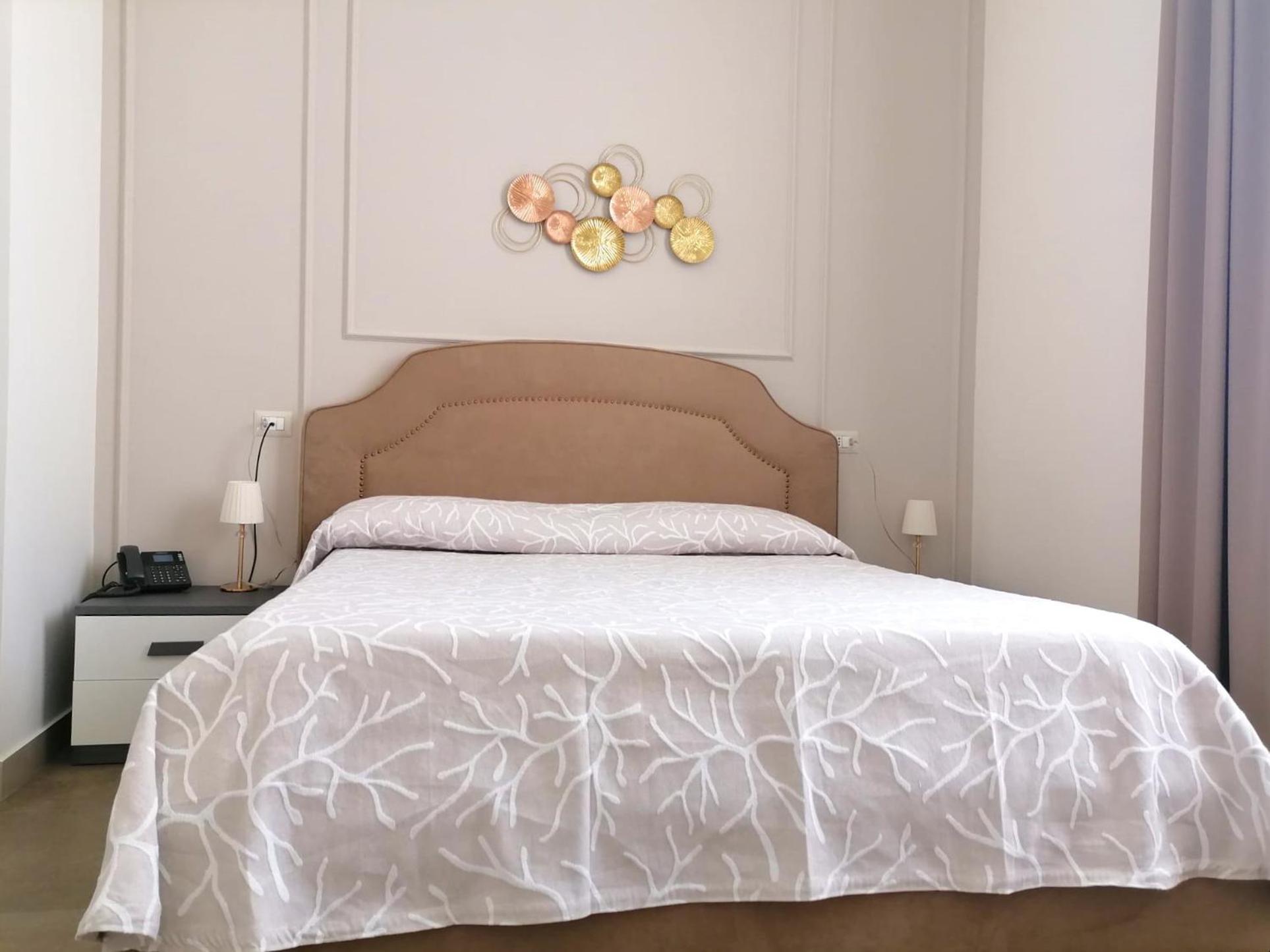 Bed and Breakfast Residenza d’epoca Chiostro San Francesco Napoli Esterno foto